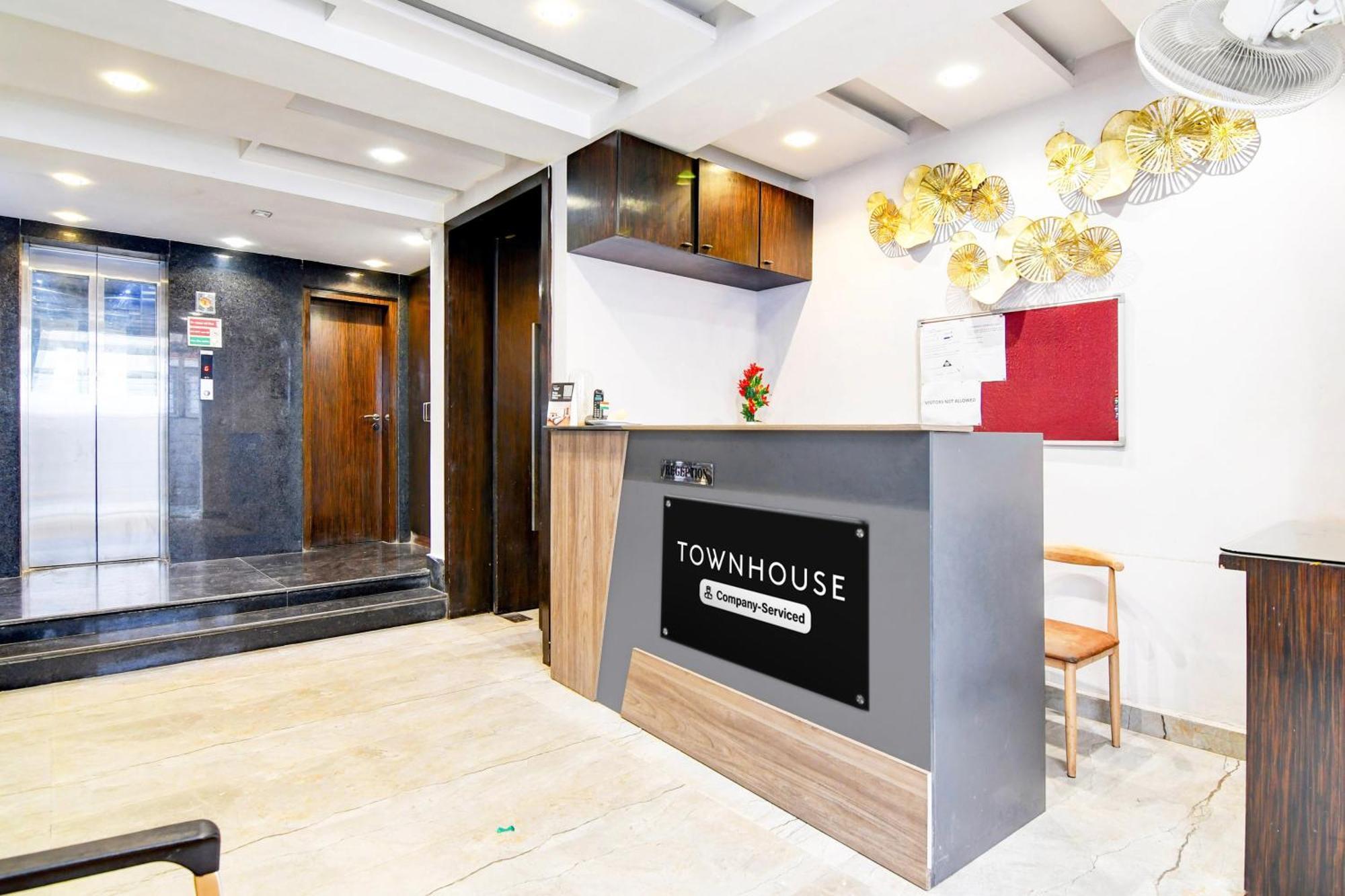 Super Townhouse New Town Formerly Krish Residency Calcutta Buitenkant foto